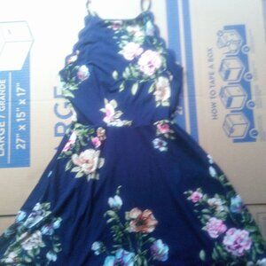 Women's(juniors) A. Byer Mini navy blue floral sleeveless dress. Size Medium